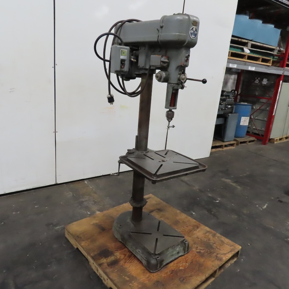 Walker Turner 1100 Variable Speed 20″ Vertical Drill Press 208-230/480V 3Ph 1Hp