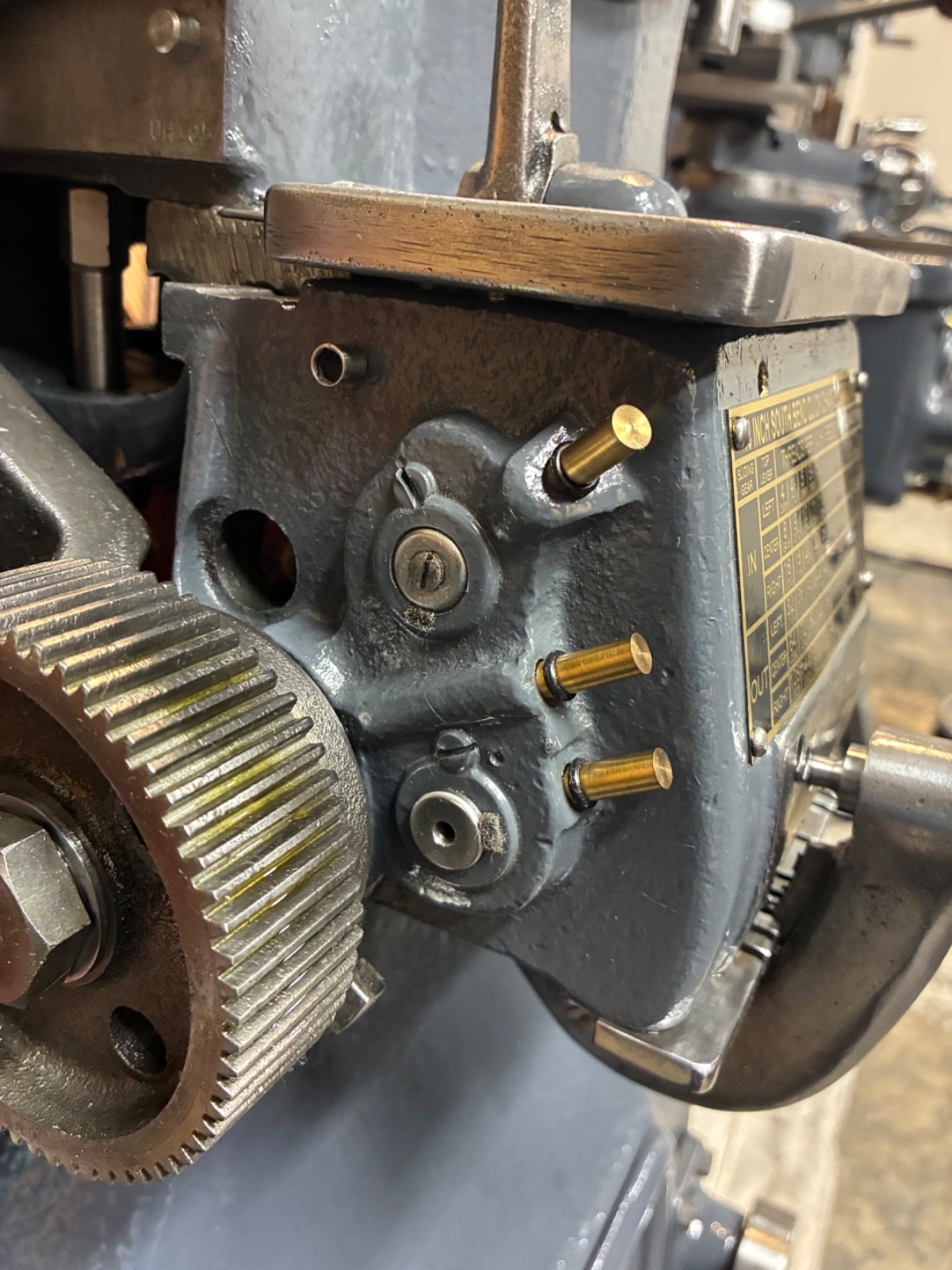 South Bend Lathe 10″ 10L Single Tumbler Quick Change Gearbox W/ Lead Screw Gear