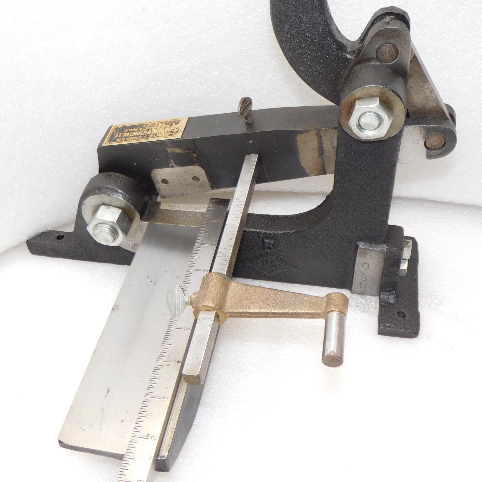 Helmold rule steel cutting creasing machine shear tool