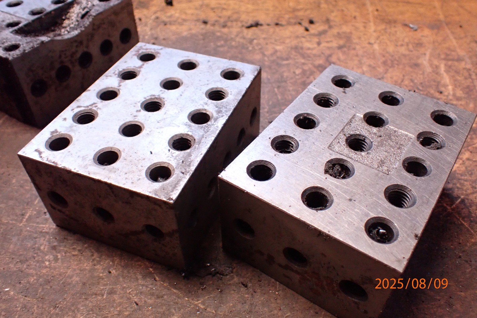 LOT 460; MACHINIST SETUP BLOCKS AND V-BLOCKS JIG FIXTURE SETUP TOOLING