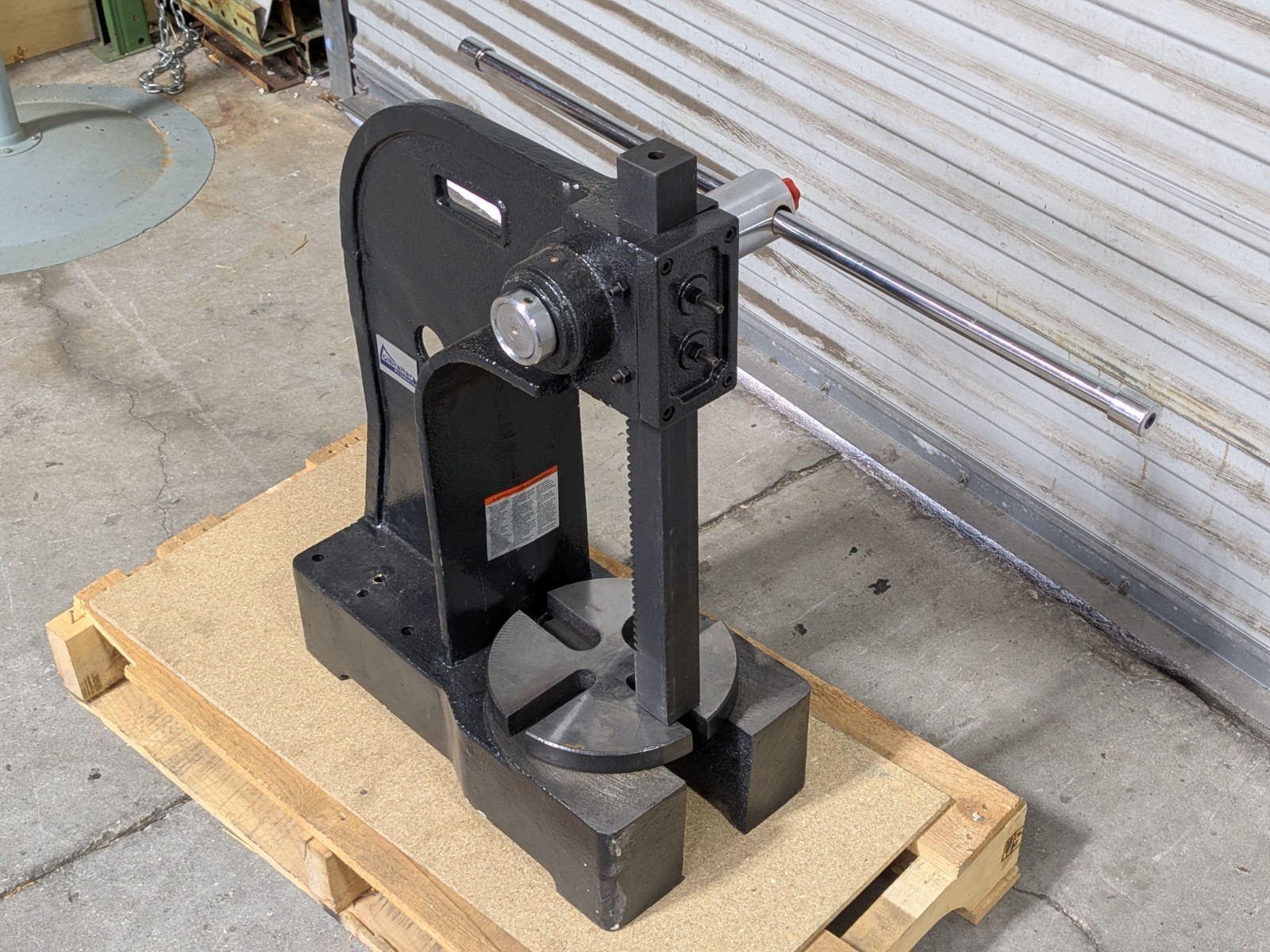 Gibraltar Heavy Duty Manual Arbor Press 4 Ton Pressure 16-3/4" Stroke