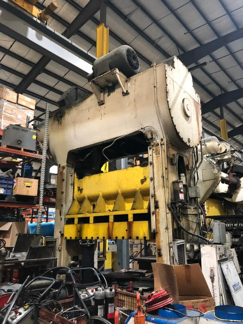 250 ton press BUSS 52-250-72-48
