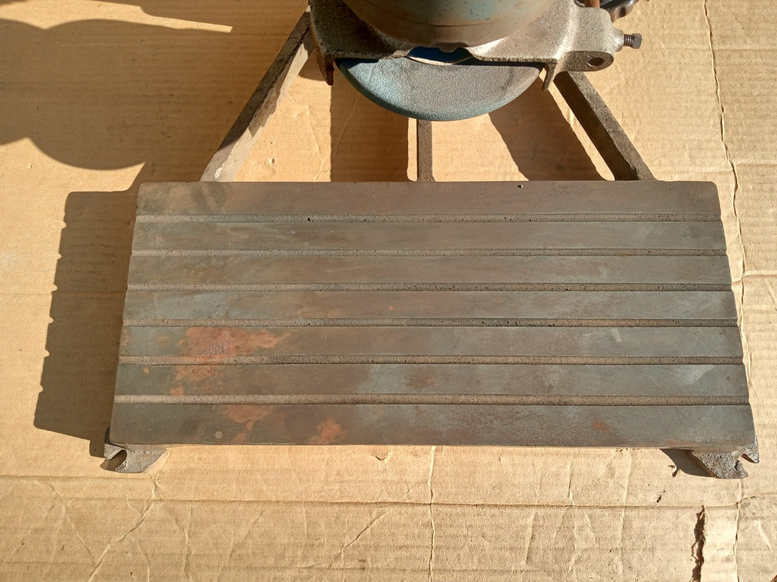 Vintage General 2 Axis Surface Grinder 1/4HP 3450 RPM Slotted 18″x8″ Table Works