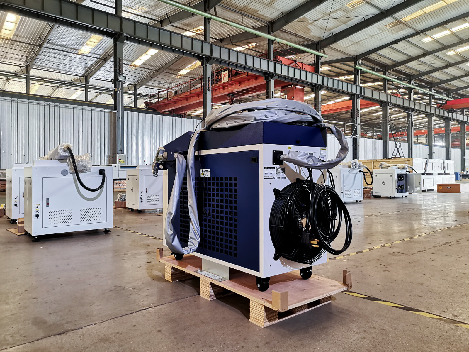 US STOCK 1200W Laser Cleaning Machine Rust Remover Oil Paint Removal 300MM