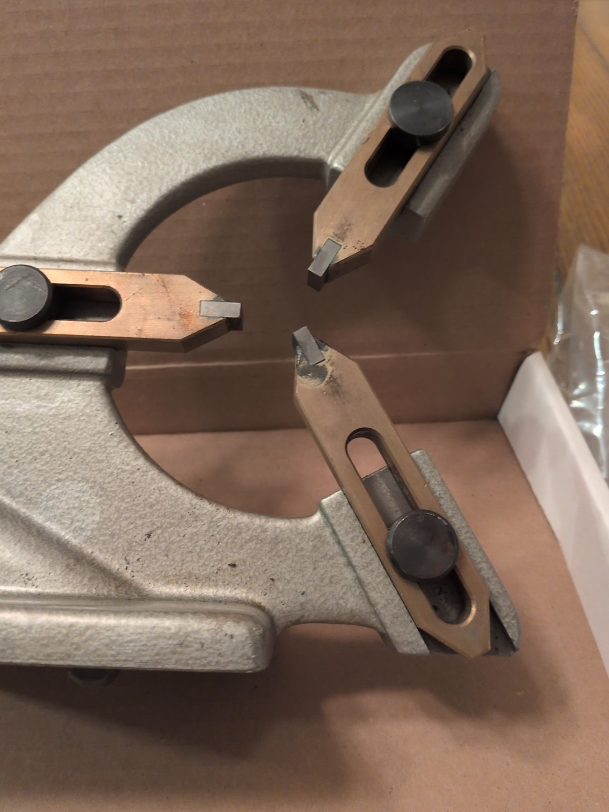 STEADY REST FOR SMALL METAL LATHE Or Grinder