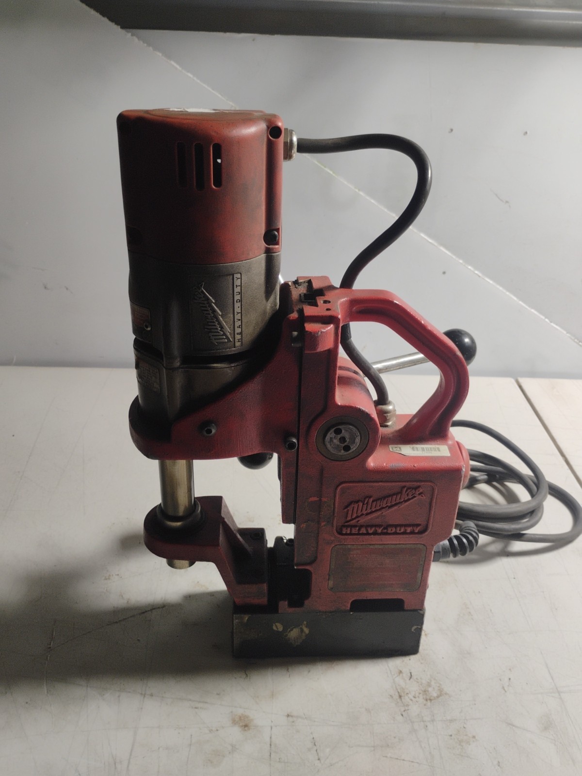 MILWAUKEE 4270-20 COMPACT ELECTROMAGNETIC DRILL PRESS MACHINE 120V
