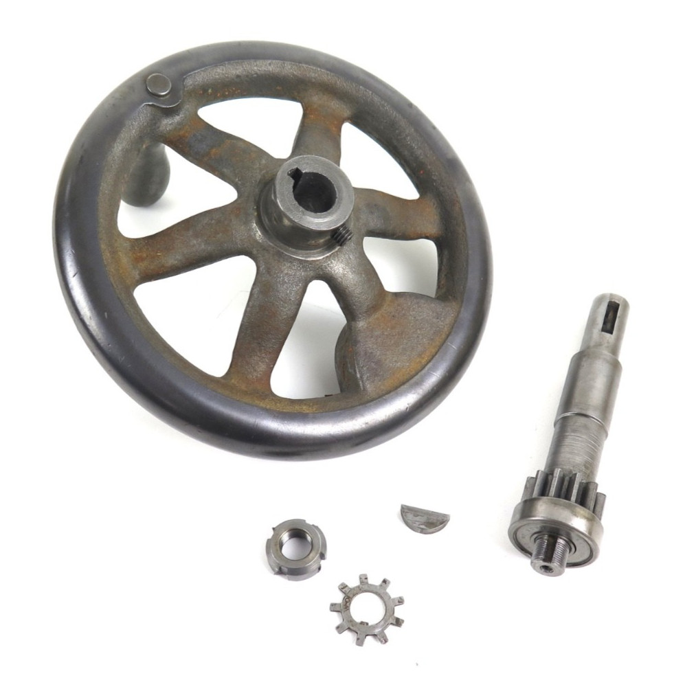 LeBlond 13″ Geared Head Lathe Apron Handwheel & Pinion Assembly