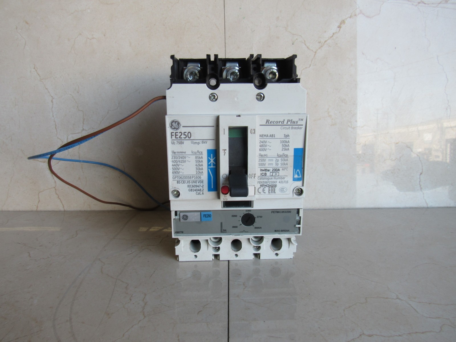 GE FE250 FEN306F250KF Lot #3999 Listed by Greg