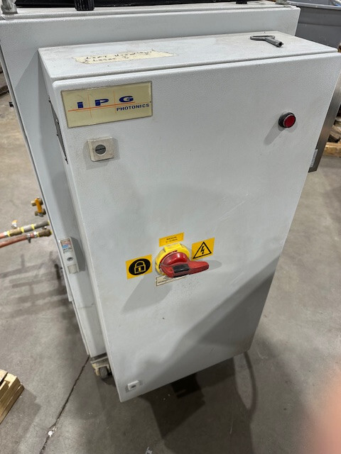 IPG YLS-2000 Ytterbium Fiber Laser CHILLER INCLUDED!