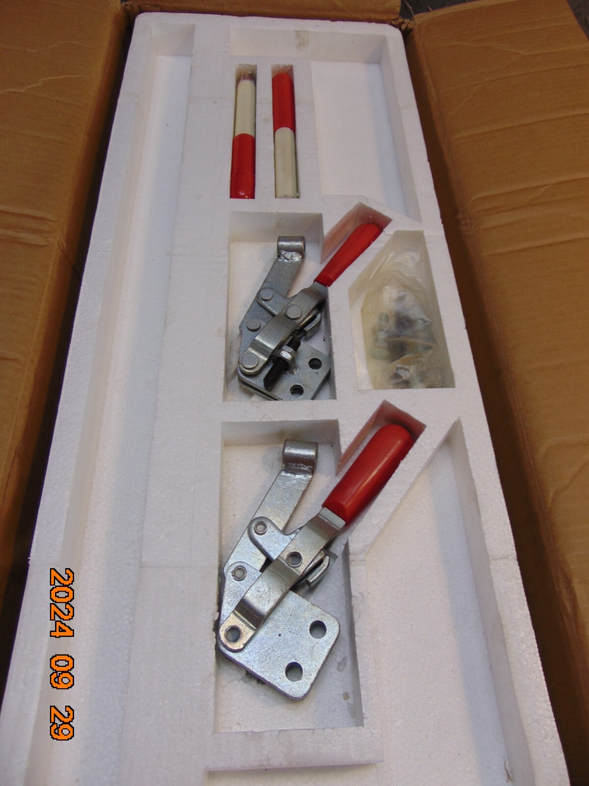 SHOP FOX M1046 BENDING BRAKE 24″ x 18 GA. MILD STEEL 0-135 DEGREE RANGE
