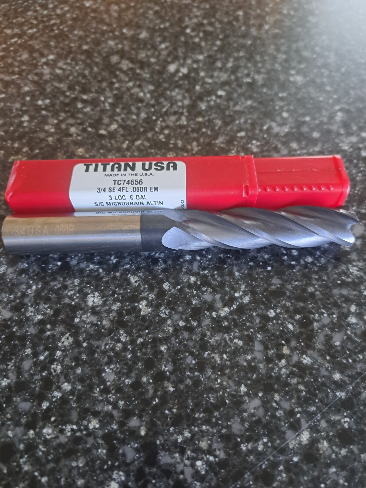 Titan USA – Carbide – 4 Flute – Corner Radius – General Purpose End Mills