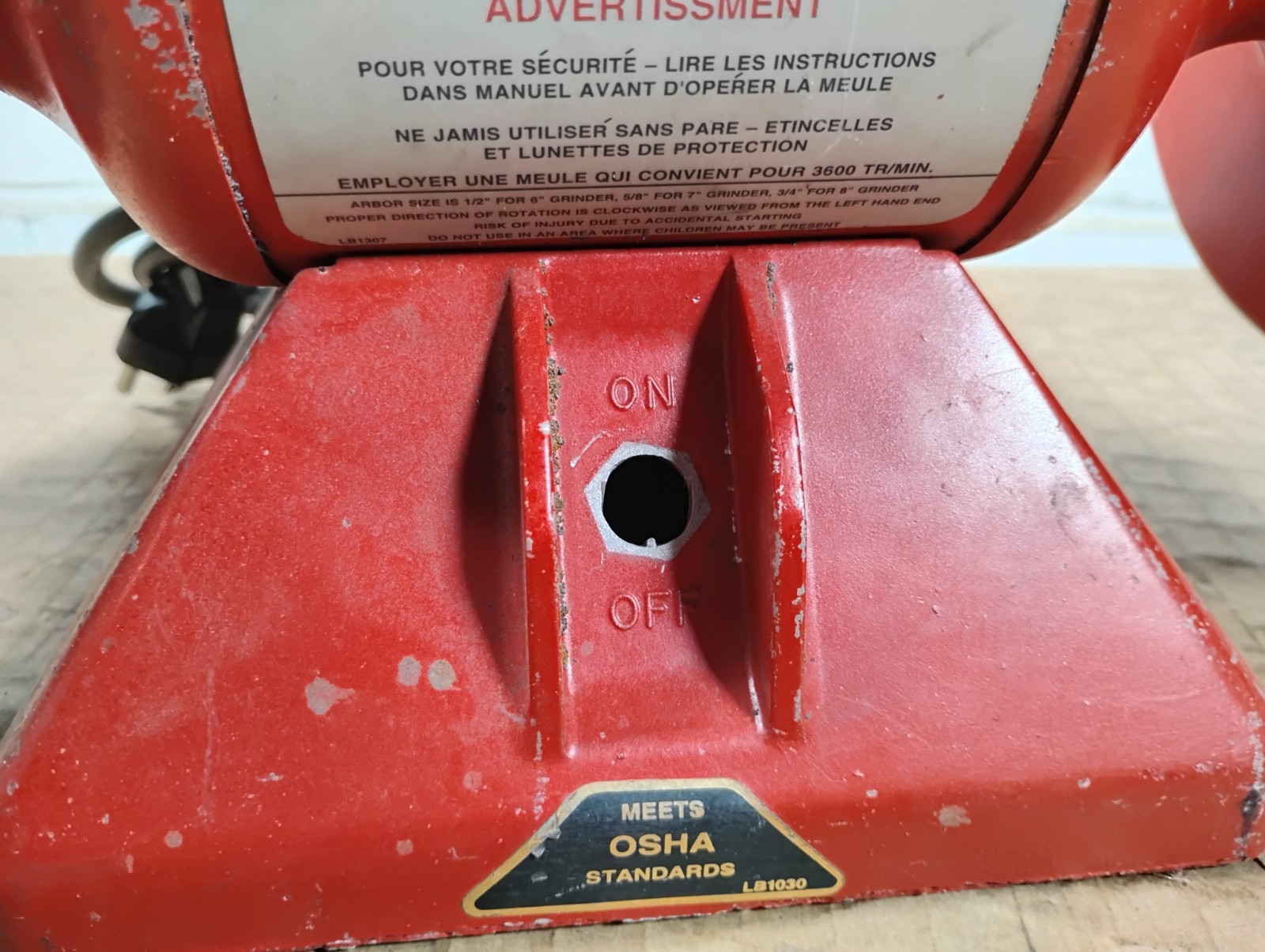Baldor 612R – 6″ Grinder – Buffer 115V .33HP 3600rpm