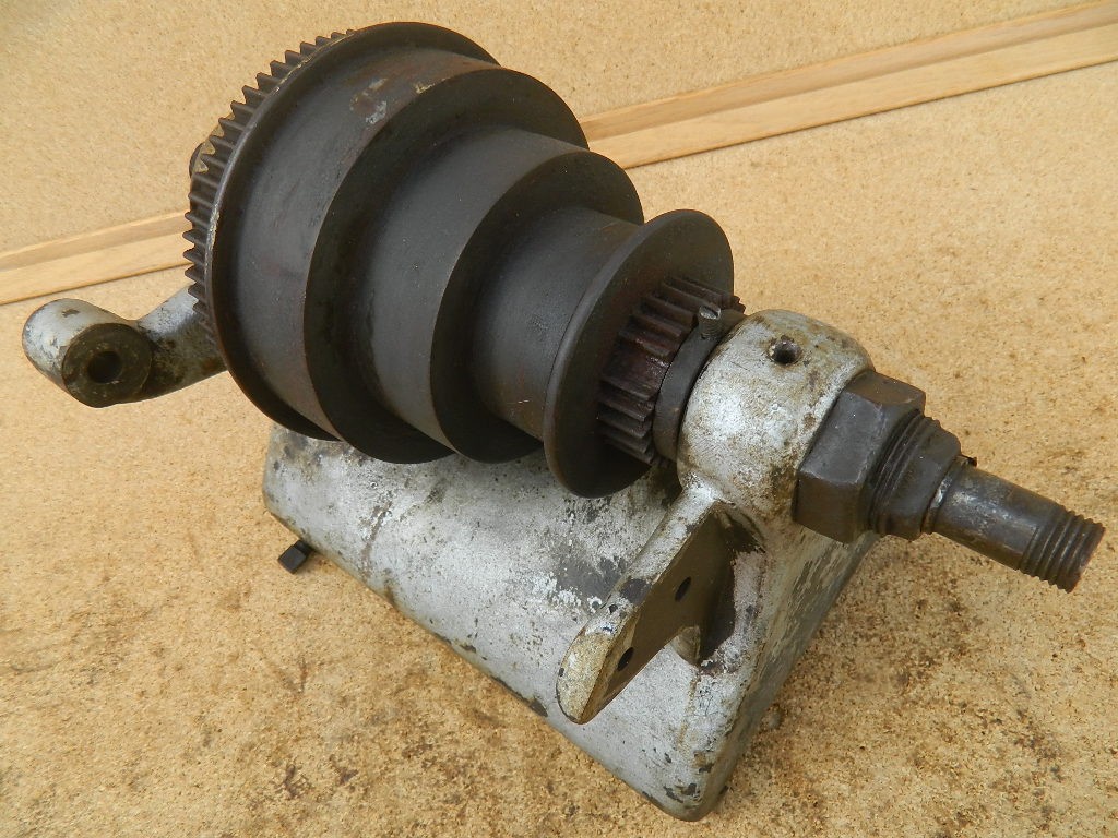 Vintage Metal Lathe Headstock Assembly Belt Drive