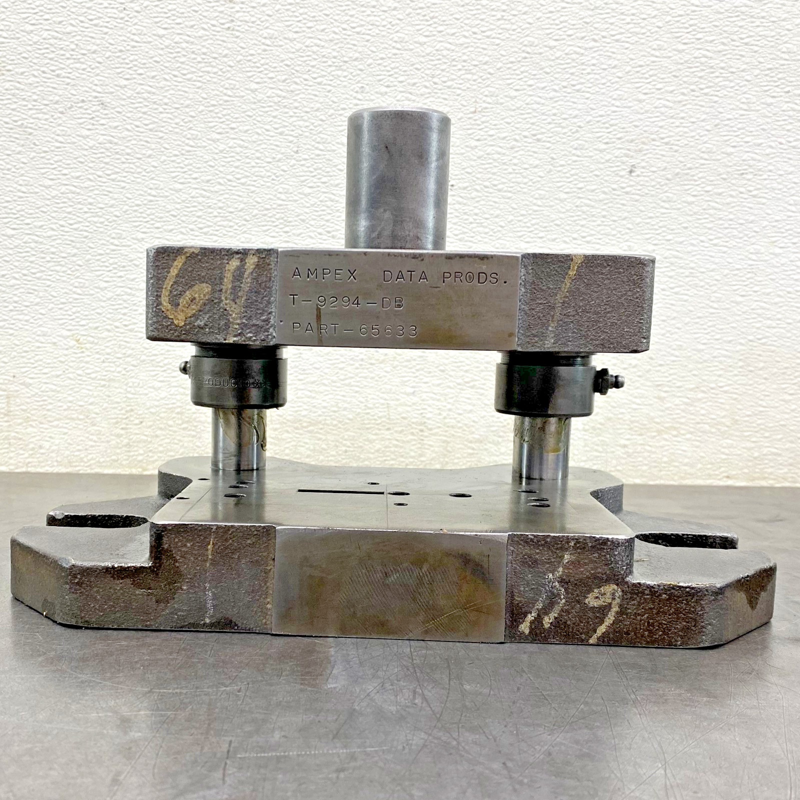 PRODUCTO Die Set Pneumatic Punch Press 1″ Post Fits Bench Press Stamping
