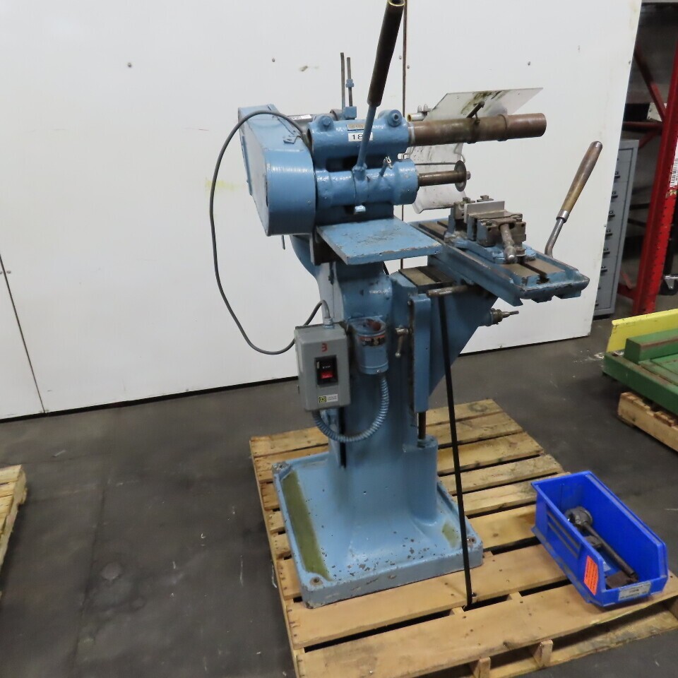 US Machine & Tool Co. 1HP Horizontal Mill Milling Machine 230V 3PH W/ Vise
