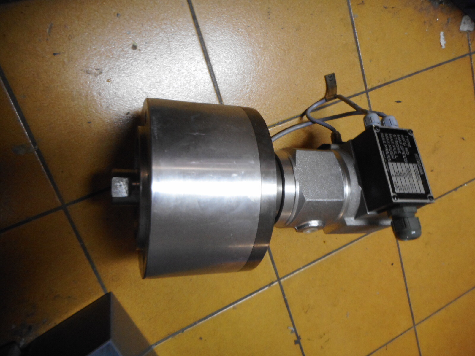 KITAGAWA — TYPE Y ROTARY HYDRAULIC CYLINDER — CNC CHUCK — Y1225RE
