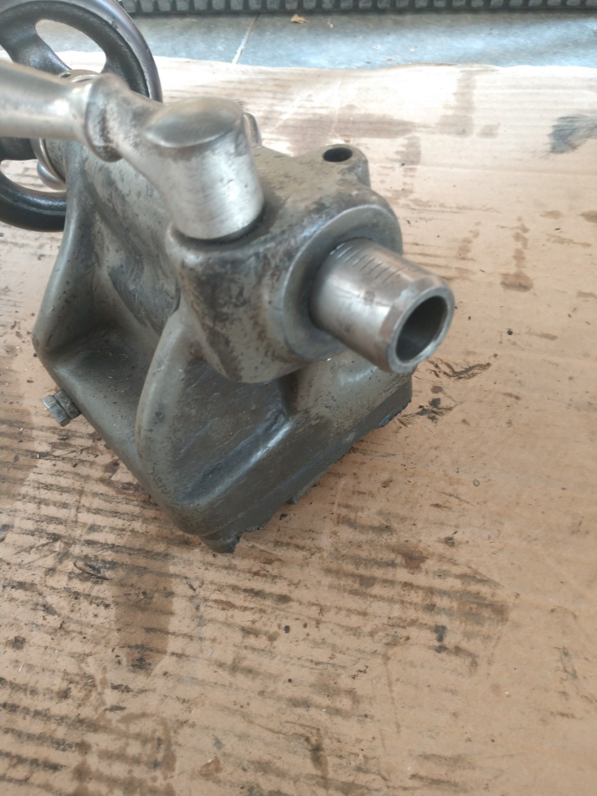 South bend, Heavy 10, 10L, Tail Stock, Tailstock, Tailstock Bed Clamp Used