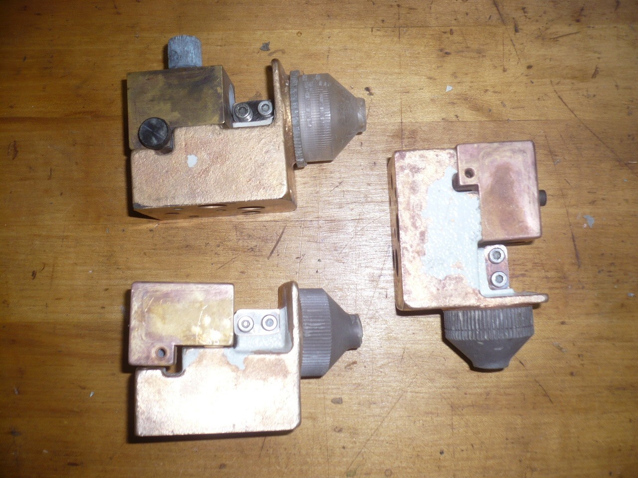 Brother HS-3100 wire edm lower guide block assembly