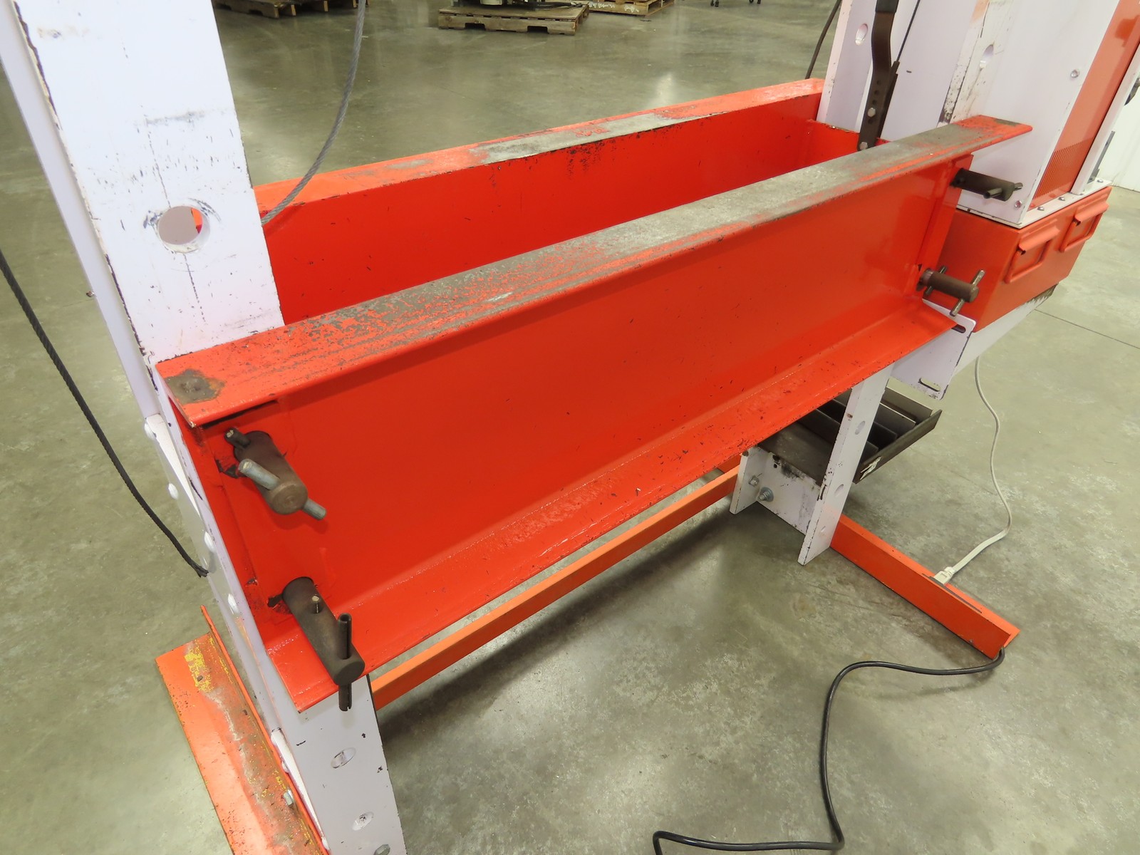 SPX Hydraulic Press 55 Ton 36″H Frame 120V Pump 13″ Cylinder 10000PSI