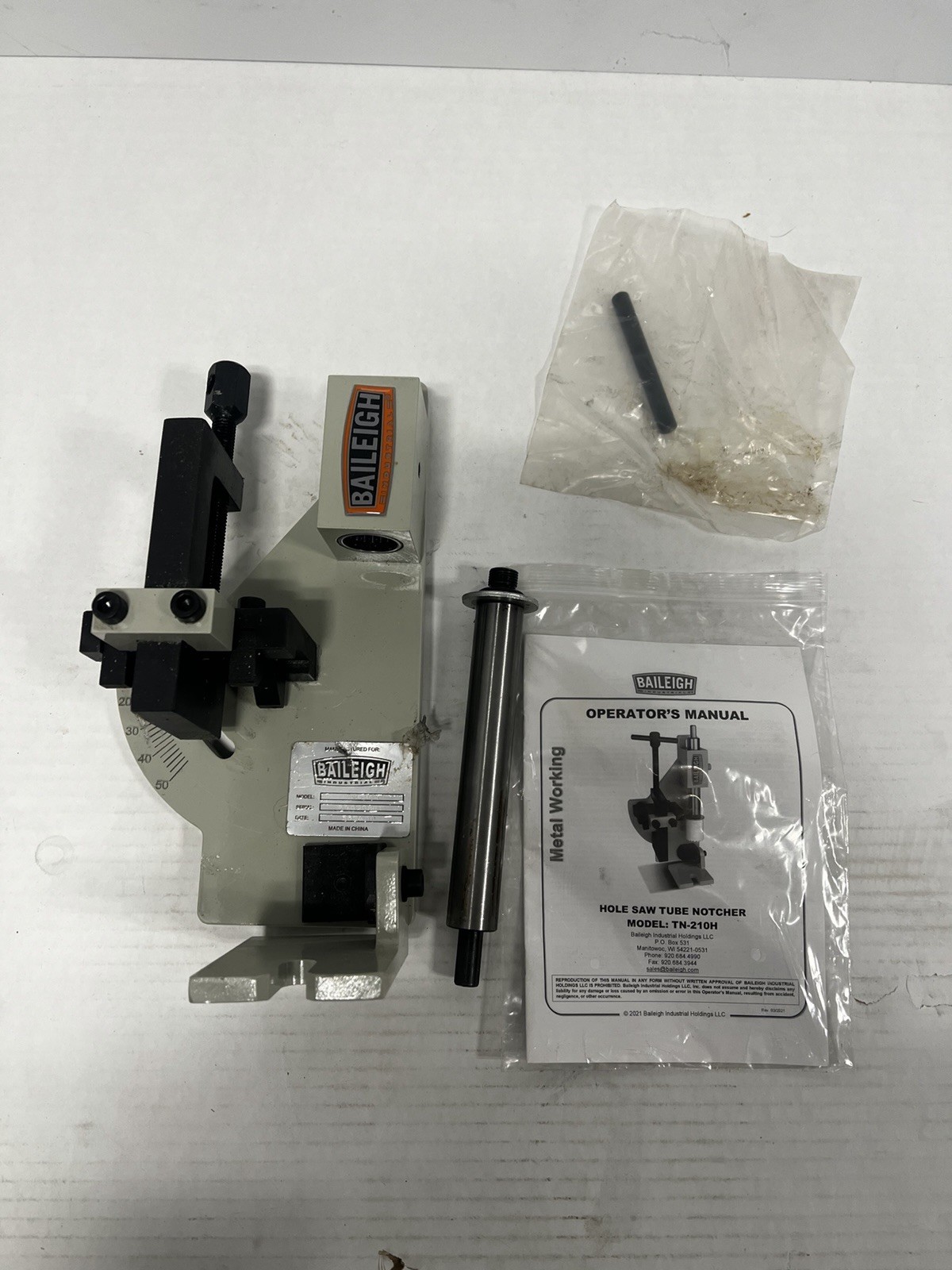 Baileigh Industrial TN-210H Hole Saw Tube Notcher