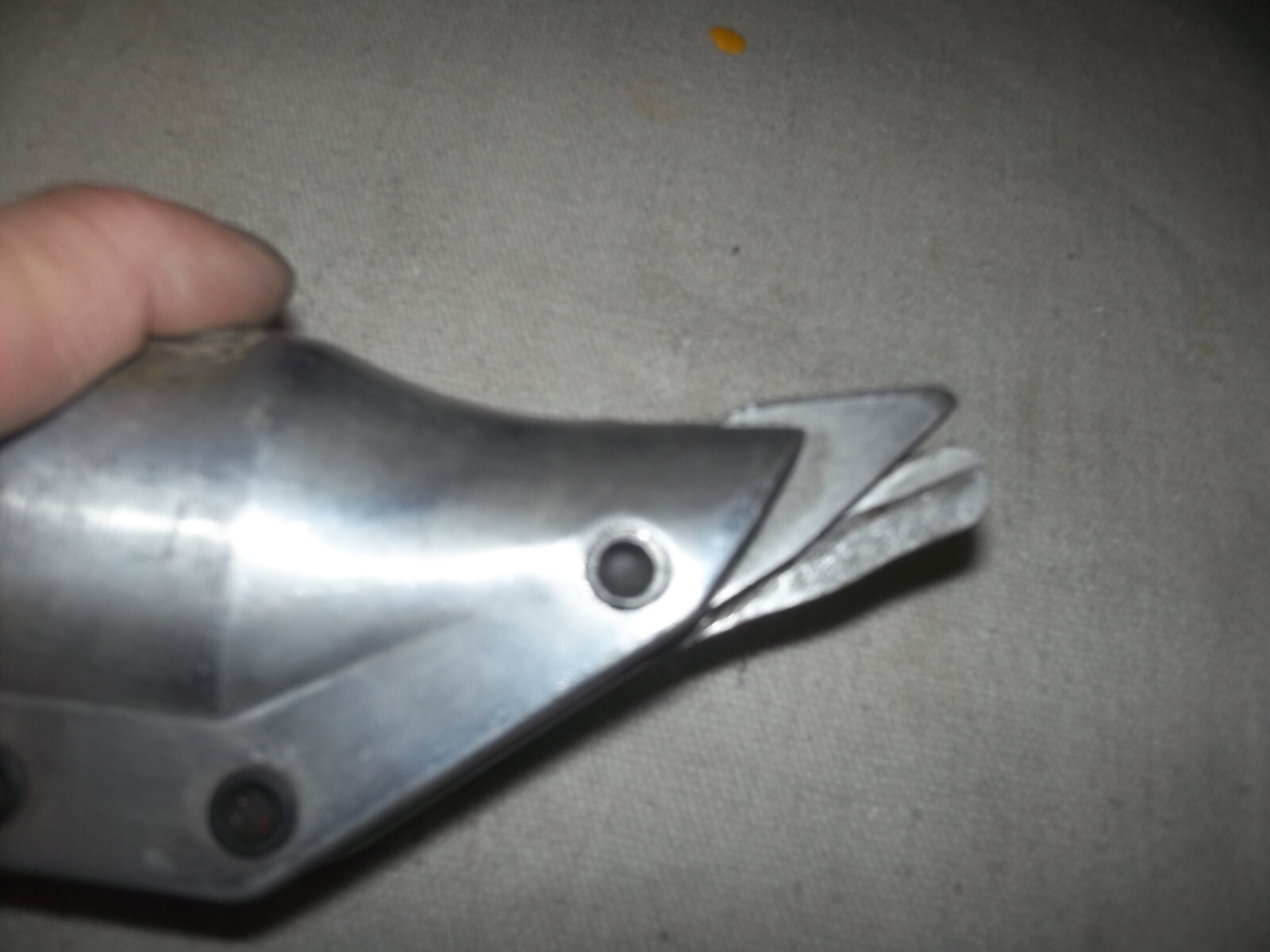 Central pneumatic inline air shears 90 psi max