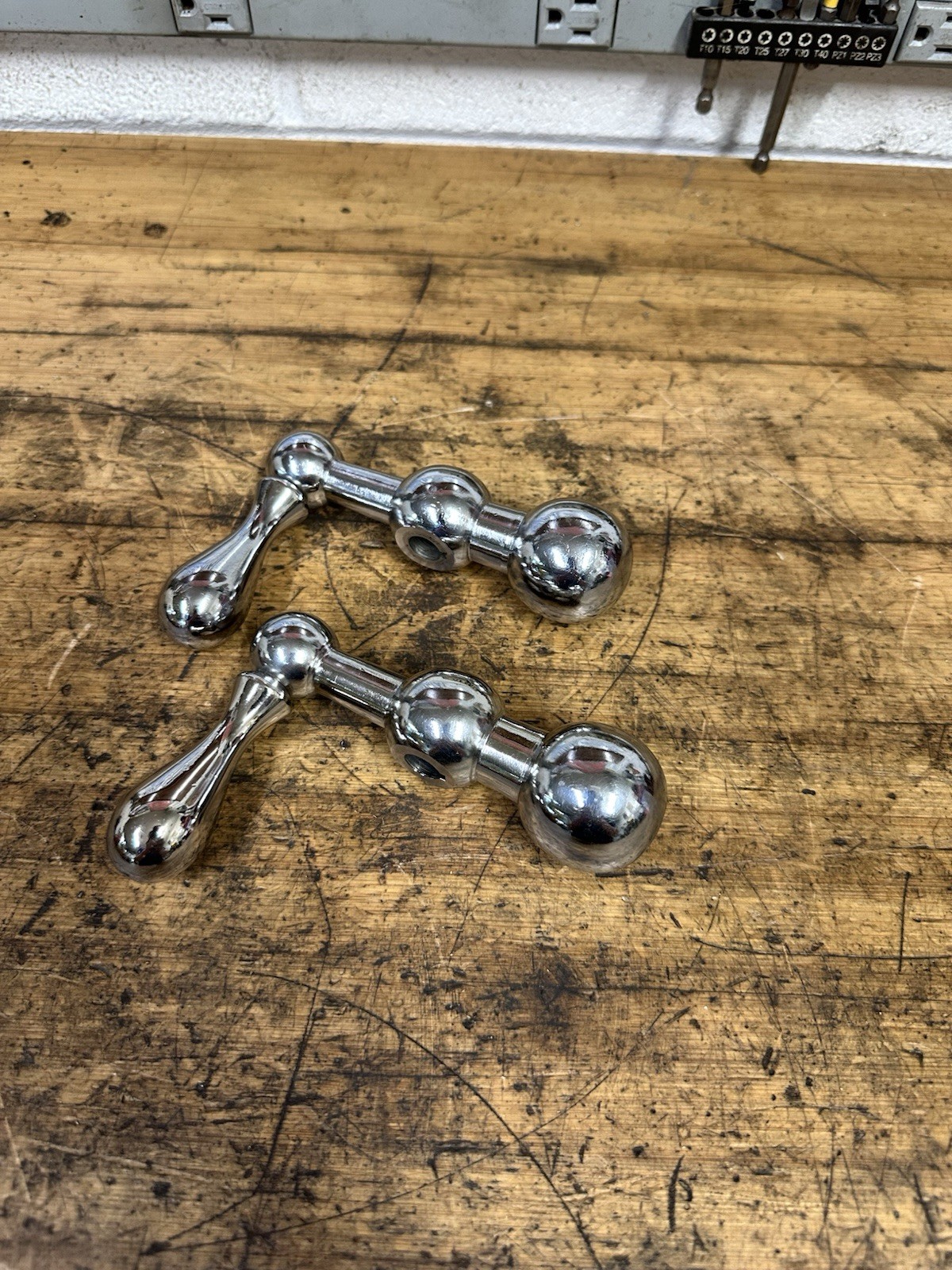 Clausing 8520 / 8525 Milling Machine Ball Crank Handle 054-001 – QTY 2 Available