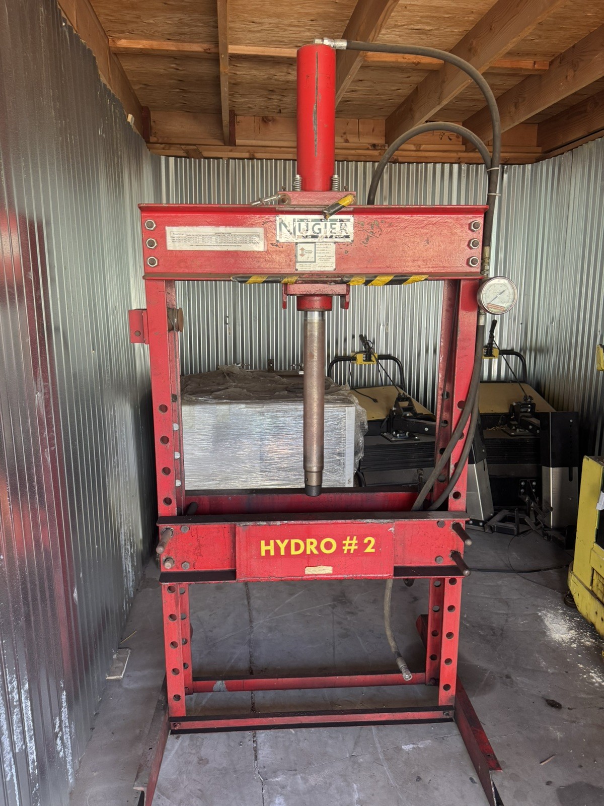 2008 Nuiger 50 ton hydraulic press
