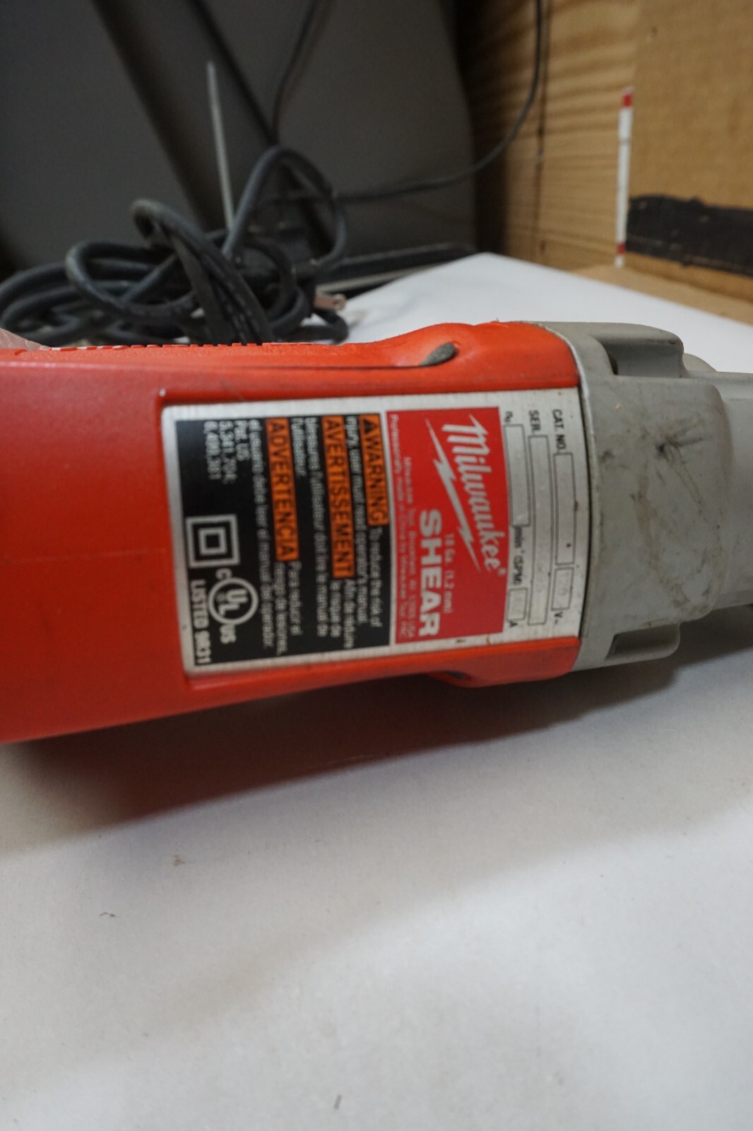 MILWAUKEE MODEL 6852-20 ELECTRIC METAL SHEARS 18 Ga.