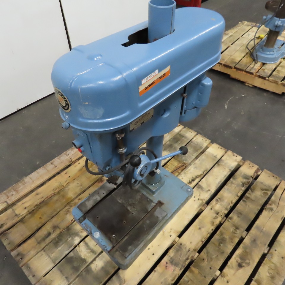 Rockwell 15-665 15″ Bench Model Drill Press 7″ Throat 115-208/230V 6″ Stroke