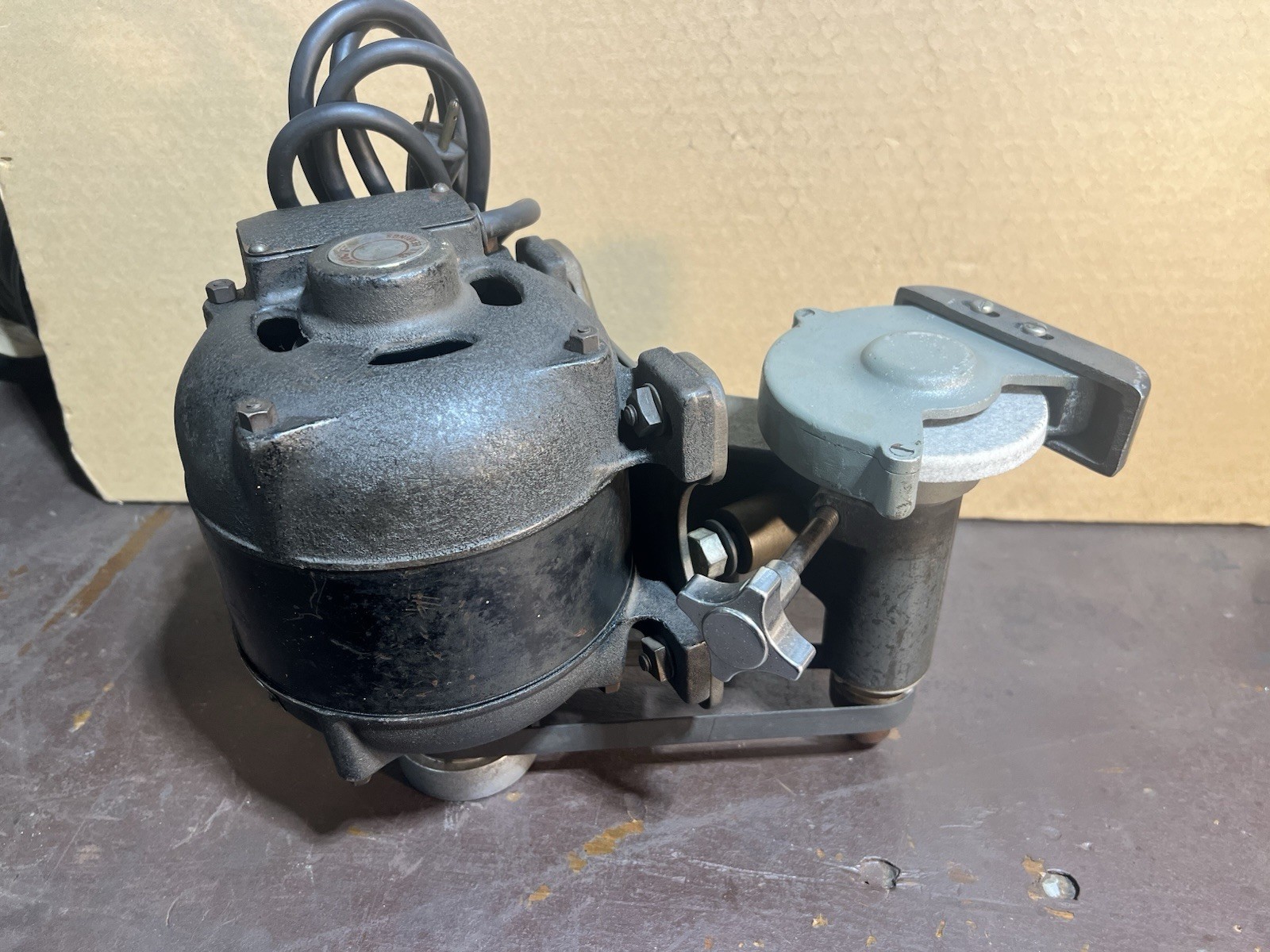 Atlas Craftsman lathe tool post grinder 10-450