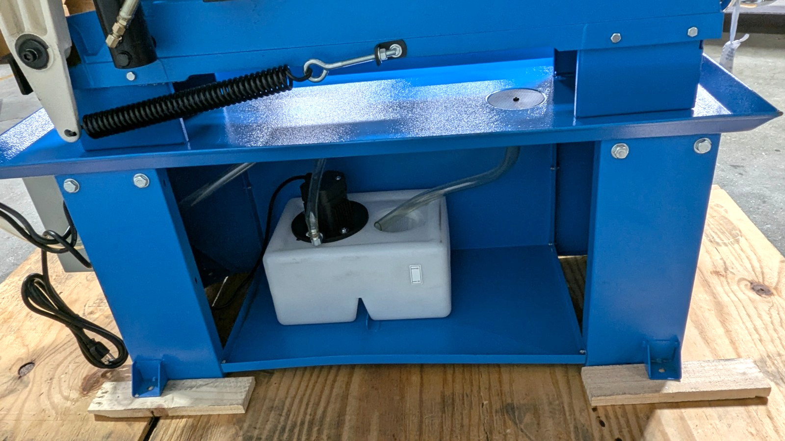 RONG FU 5 x 16" Horizontal Bandsaw Variable-Speed 110V 1.5HP Never Used!
