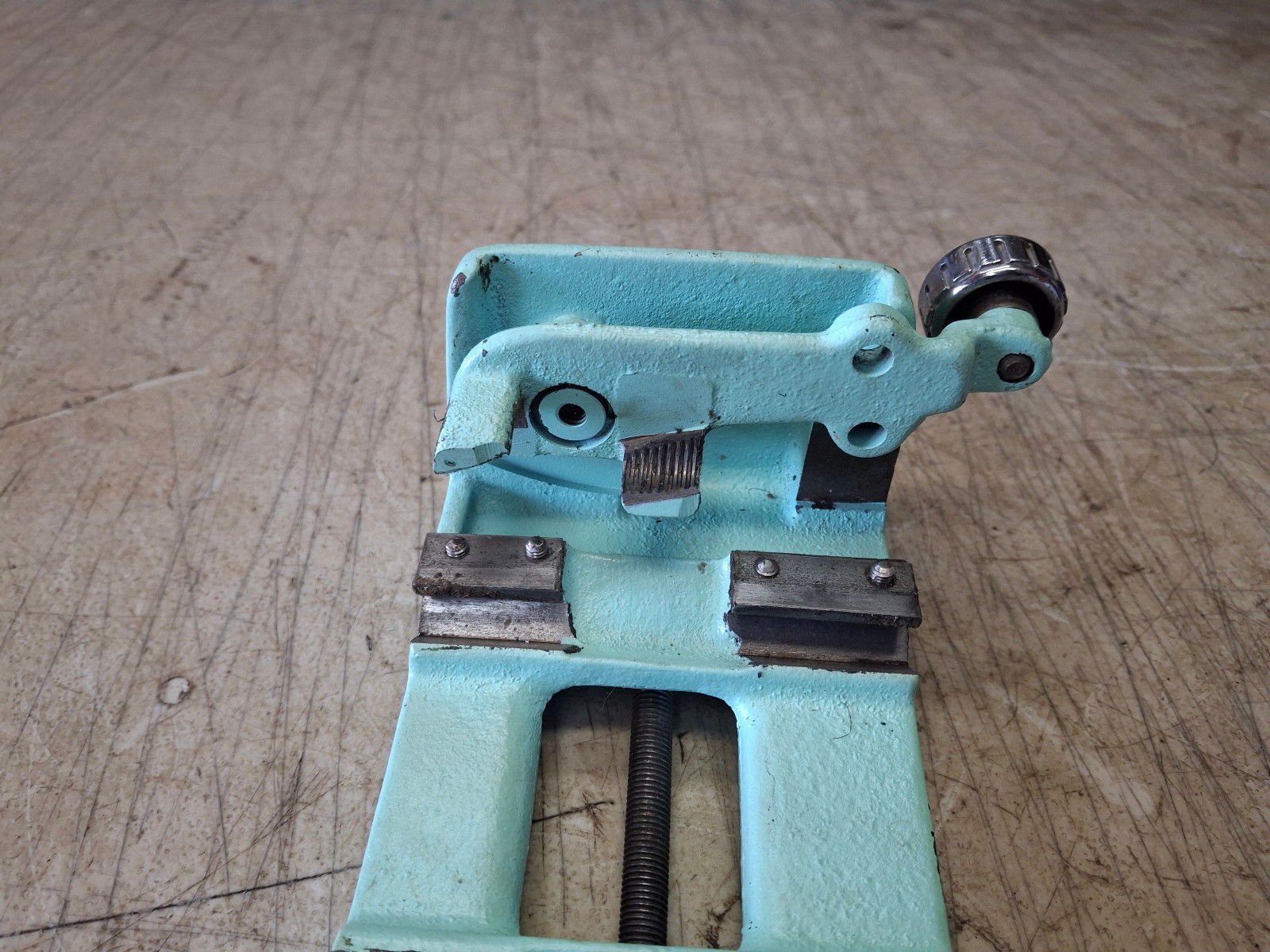 Vintage 6″ Lathe Craftsman 109 Apron Carriage Saddle Half Nut Housing Casting