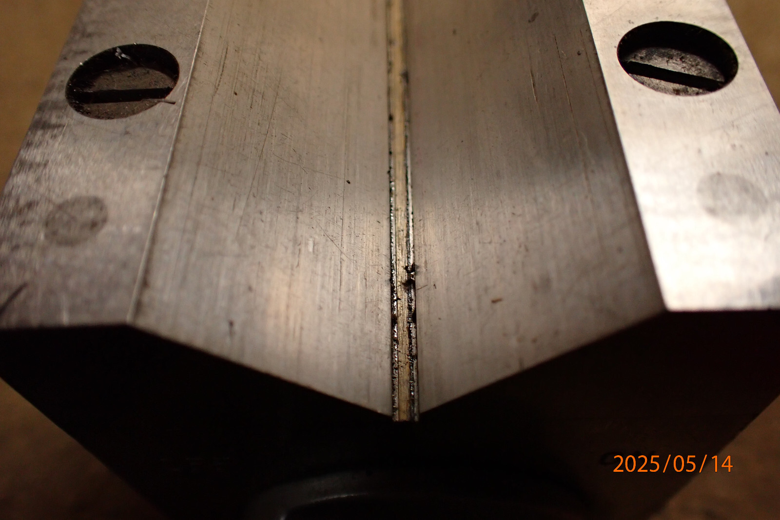 LOT 407; BROWN AND SHARPE MAGNETIC V-BLOCK MACHINIST JIG FIXTURE TOOLING