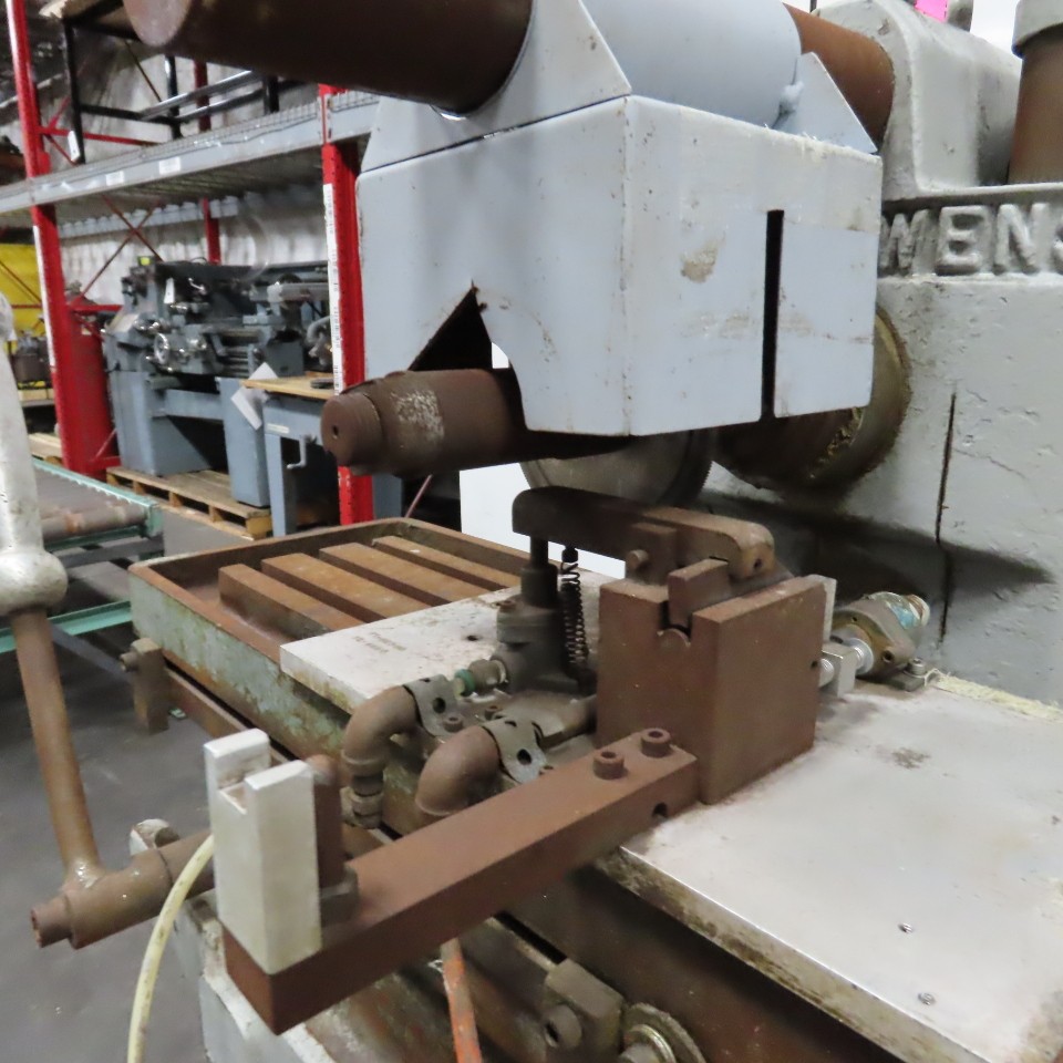 Kent-Owens No. 1-M 1HP Horizontal Hand Milling Machine 230/460V 3PH