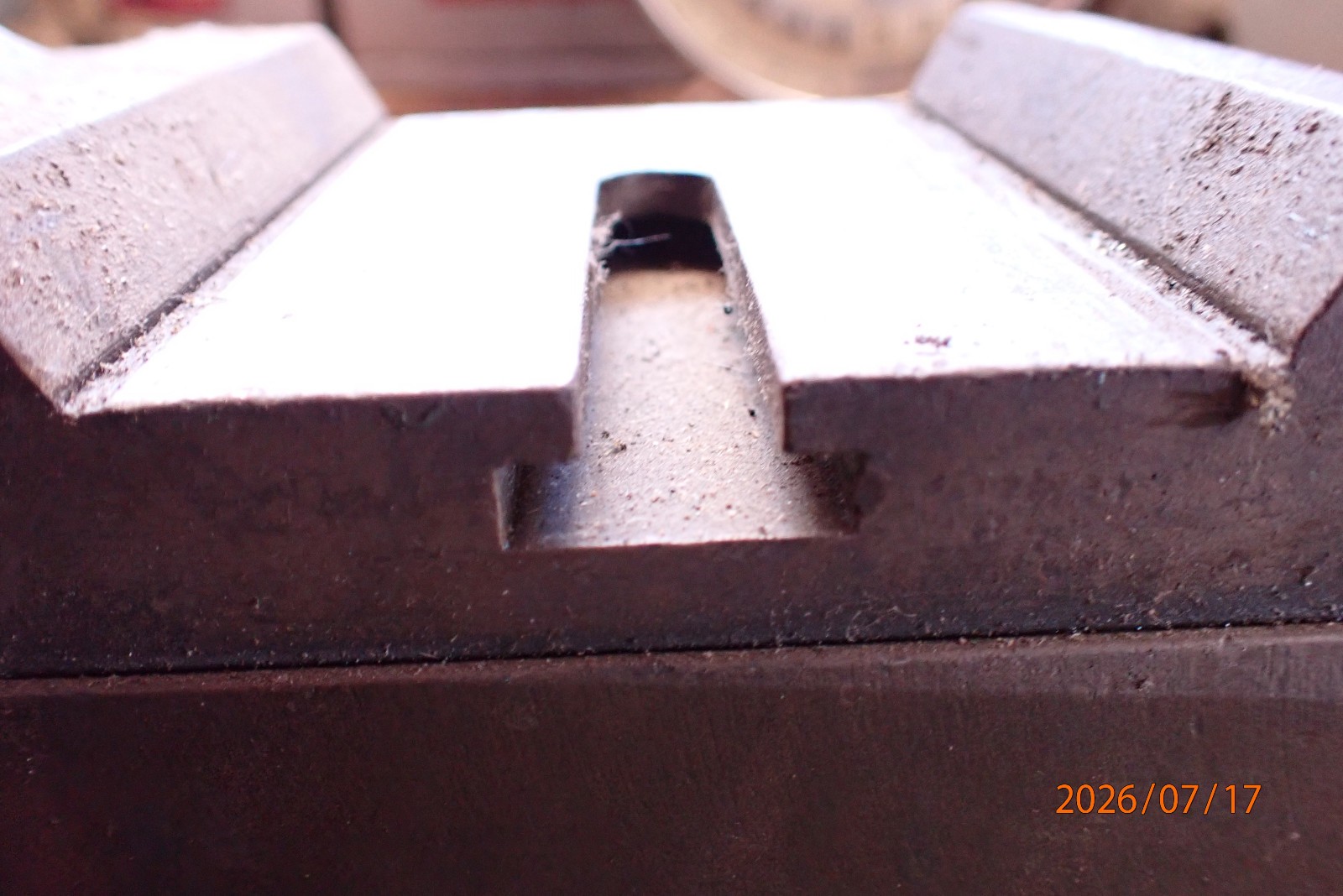 OLDER TOOL SLIDE ASSEMBLY FOR PRECISION METAL LATHE POSSIBLE HARDINGE