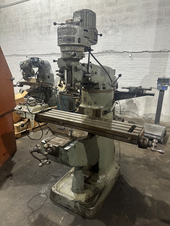 BRIDGEPORT 1HP VERTICAL MILL – Lyman MK4 Table Feed