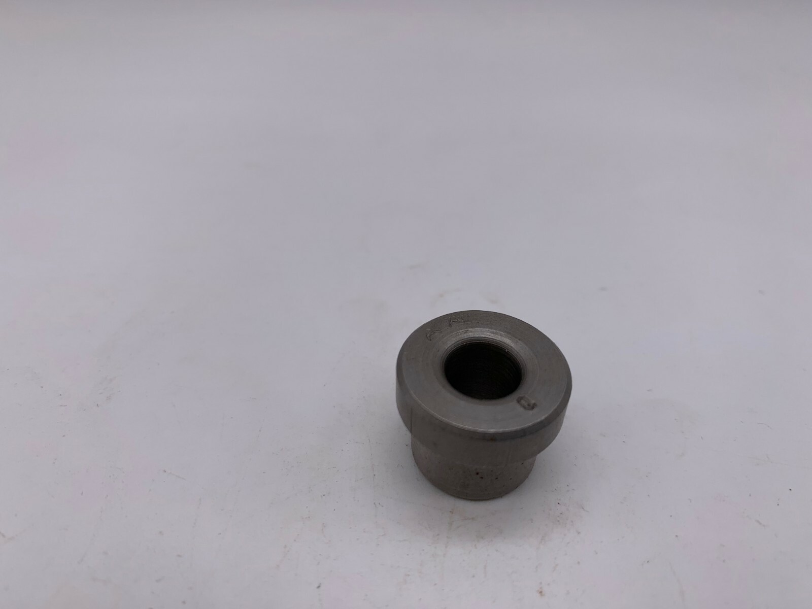 H-40-6 .3320″ (Q) ID, 5/8″ OD, 3/8″ Long, Headed Drill Bushing Carr Lane