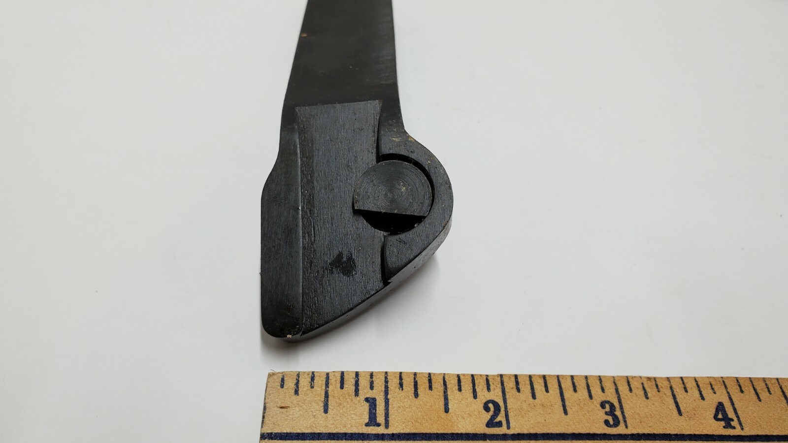 IMPORT – UNBRANDED LATHE CUT OFF TOOL HOLDER, LEFT HAND, WITH WRENCH