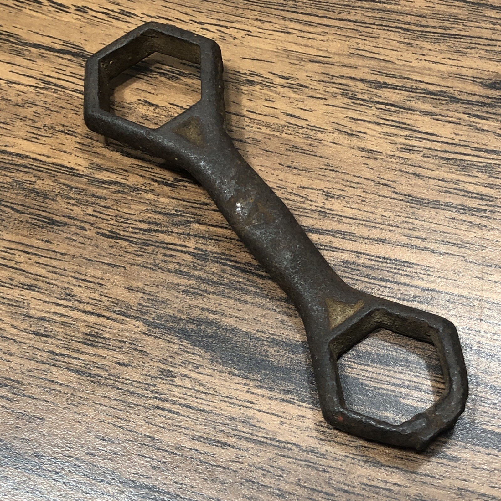 VINTAGE METAL LATHE TAILSTOCK WRENCH Lot – Unbranded – Rusty