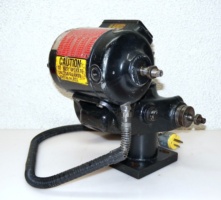 DUMORE 57-011 TOOL POST GRINDER WITH DRESSER, 3/4 HP