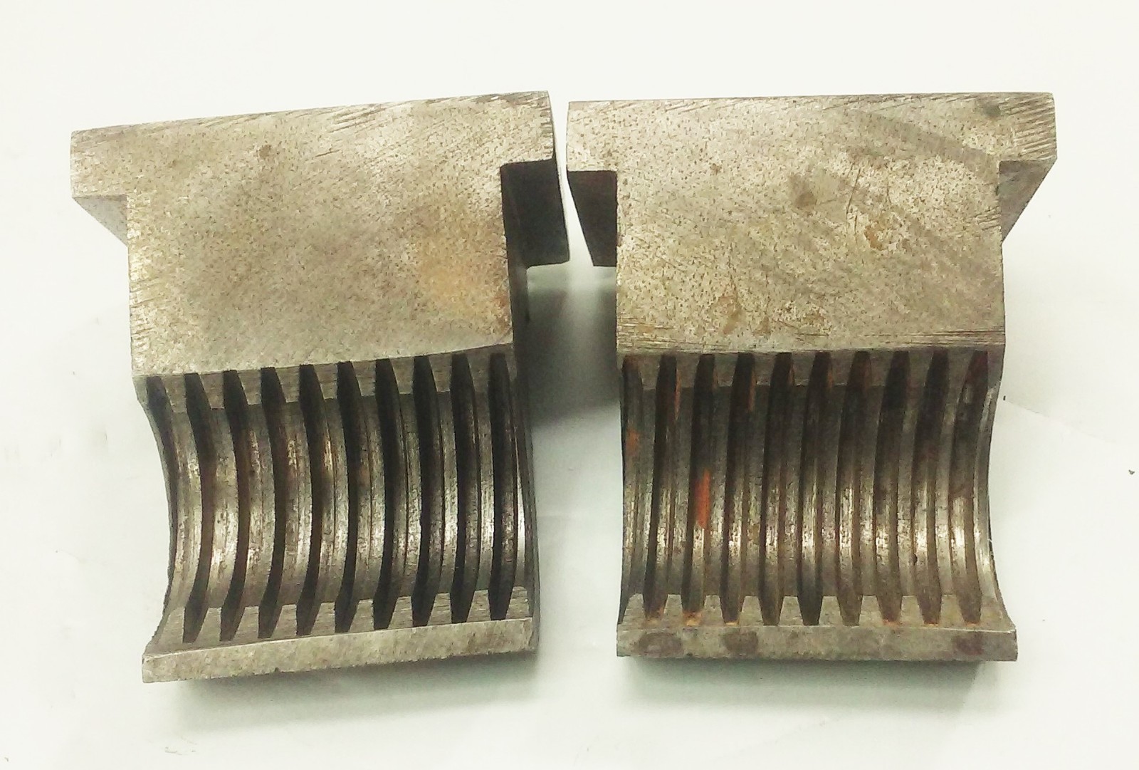 Logan Montgomery Ward 10″ Metal Lathe Split half nut Assembly LA-529 LA-527