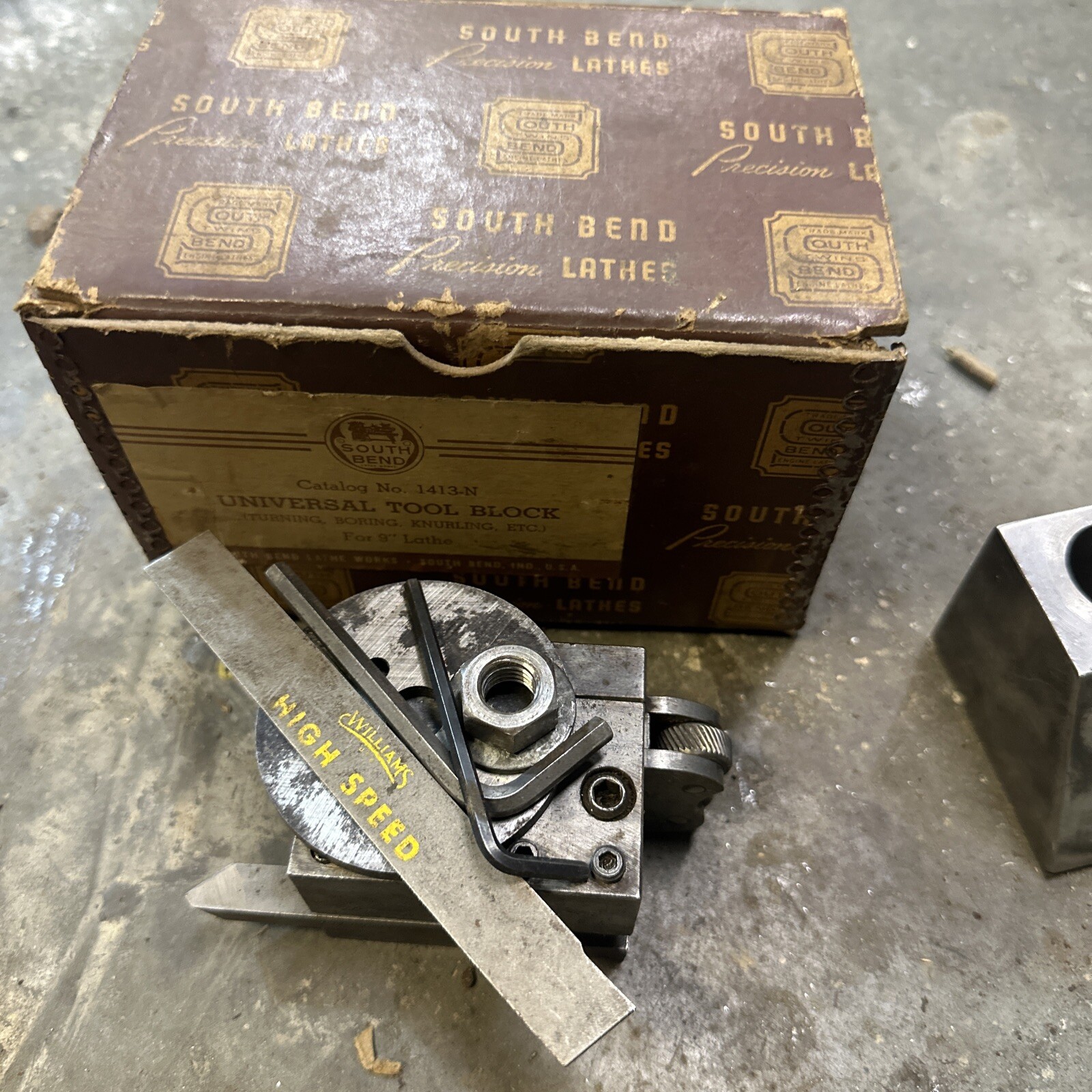 South Bend Lathe Works 9” Metal Lathe Tooling Lot Chuck Faceplate Tool Post Jig