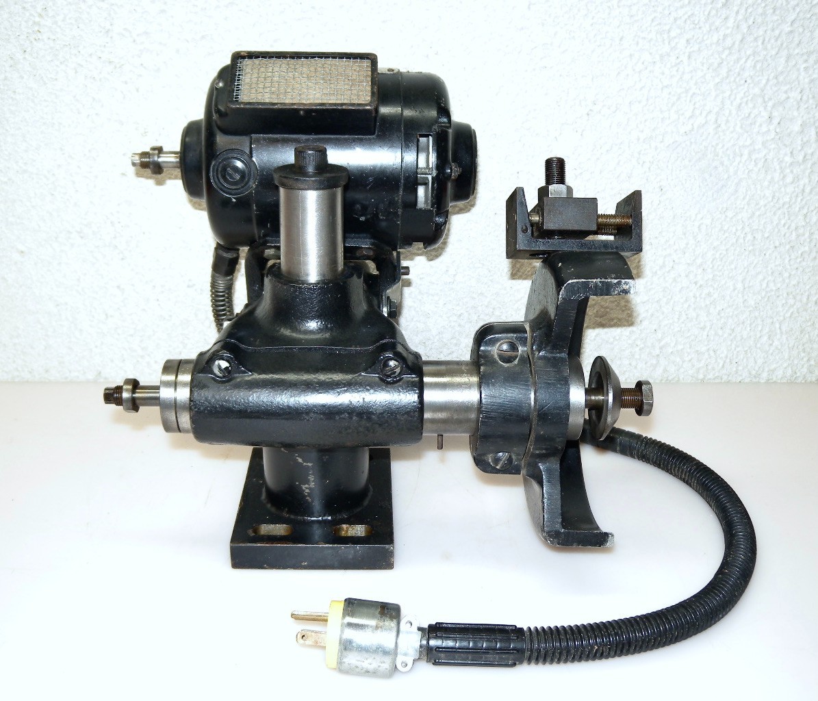 DUMORE 57-011 TOOL POST GRINDER WITH DRESSER, 3/4 HP