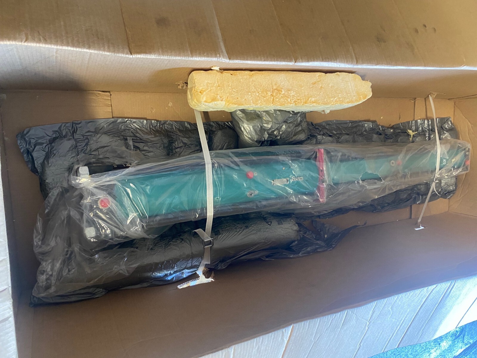 TOX POWER PACKAGE W/HYDRAULIC END POSITION DAMPING CYLINDER MODEL S15.30.400.22D