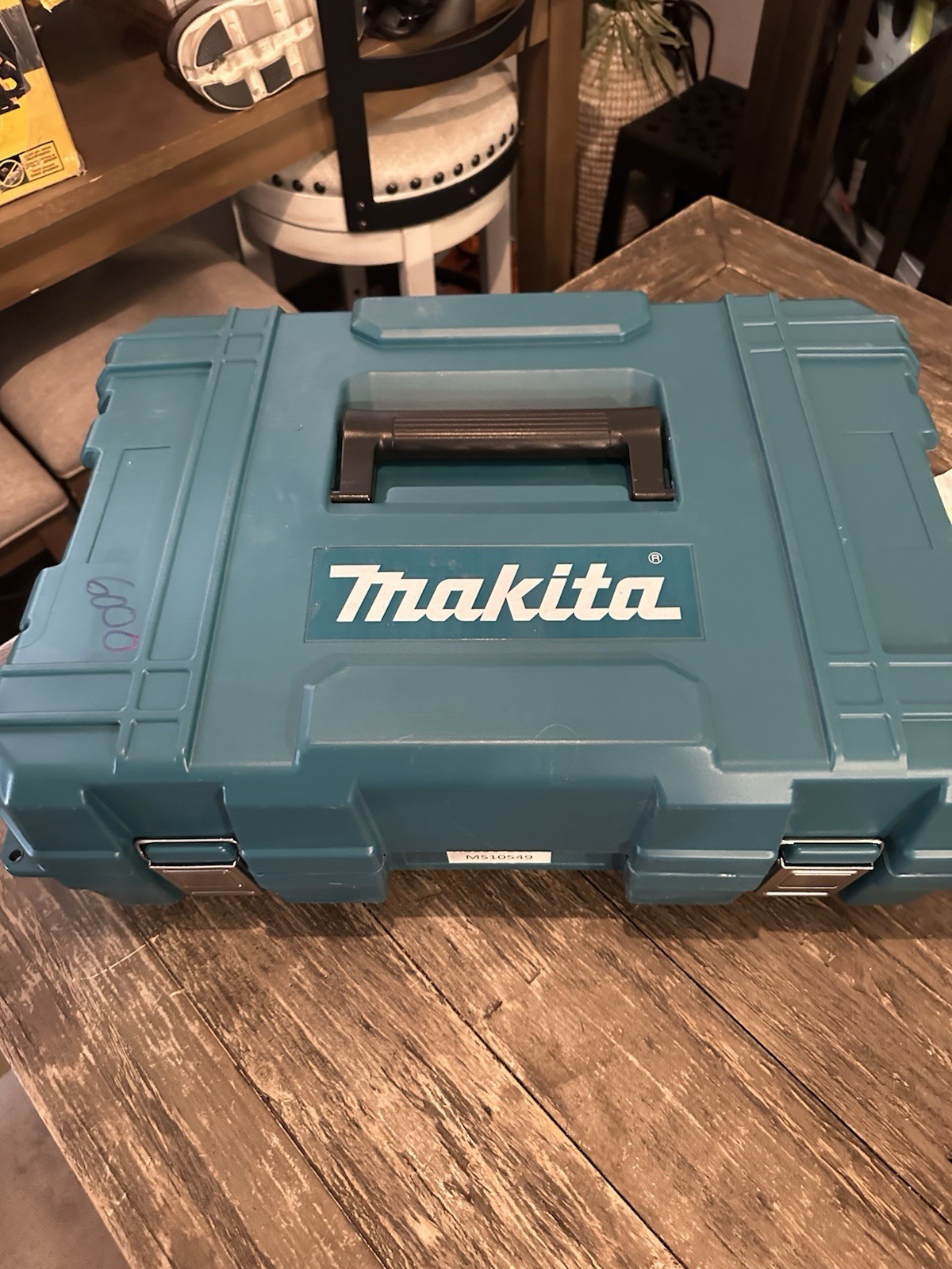 Makita HB350 1-3/8″ Magnetic Drill