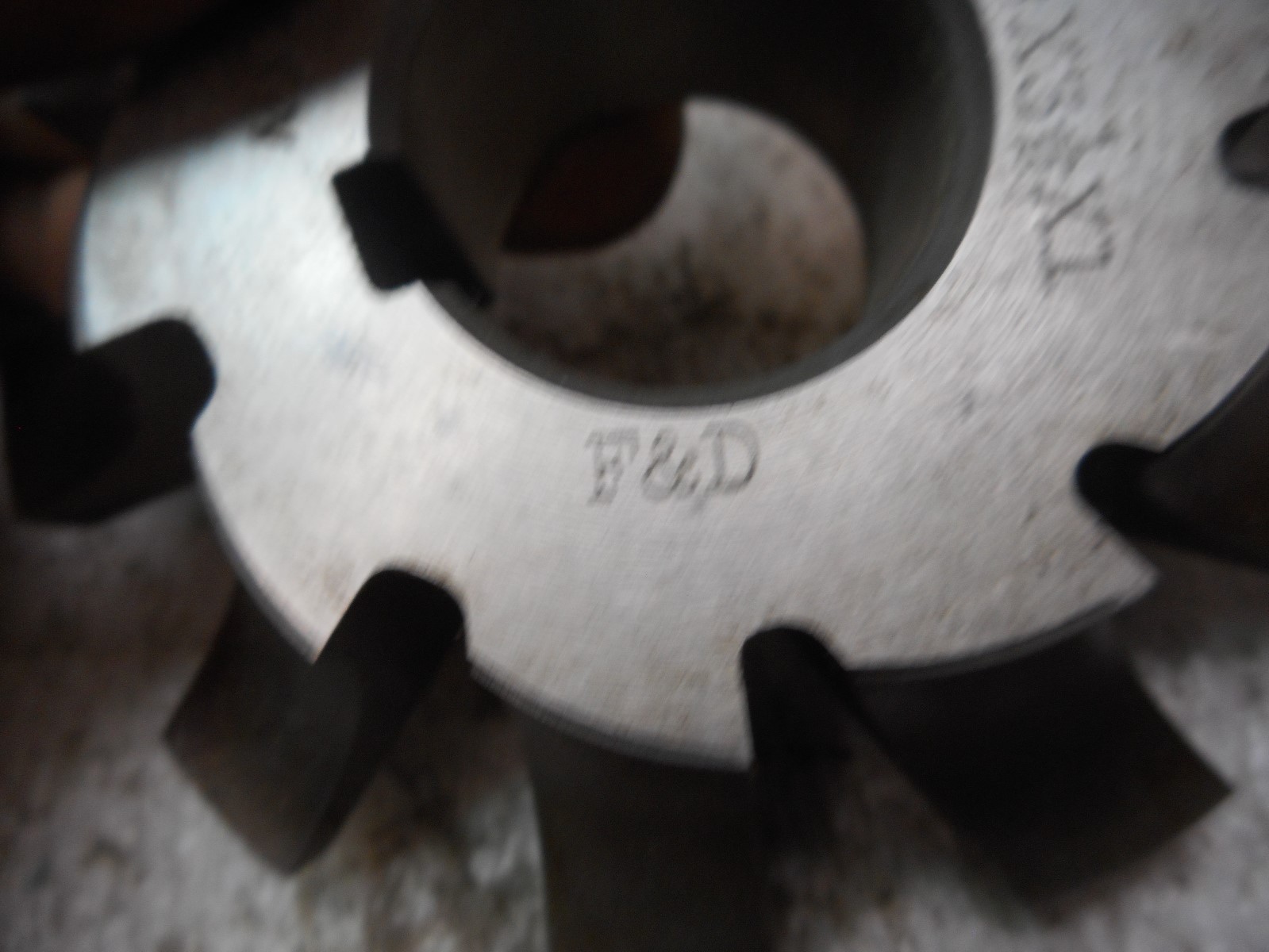 F & D 5/8″ RADIUS HS CORNER ROUNDING MILLING CUTTER, 3 1/2″ x 5/8R x 1 RH