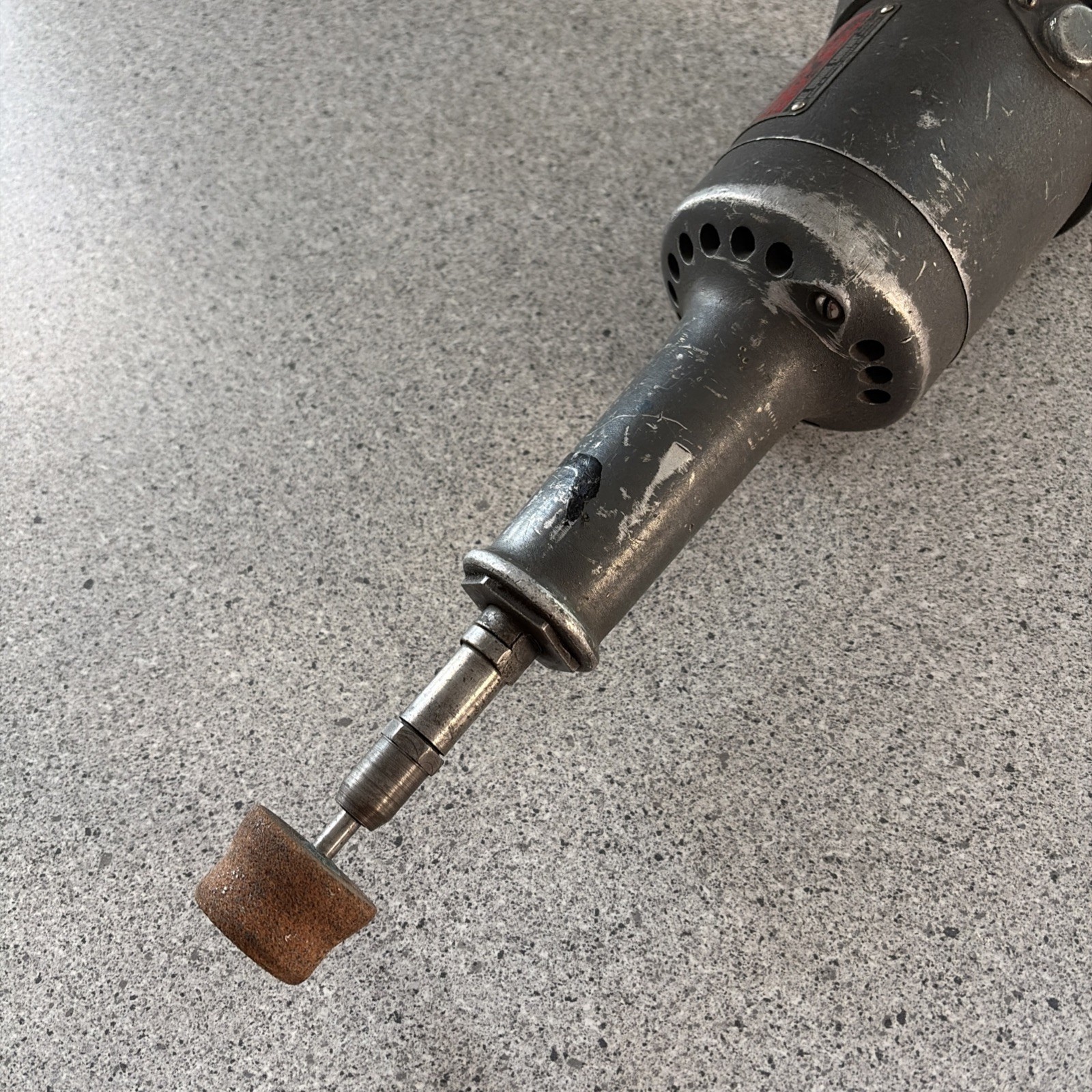 Vintage Dumore Husky Hand Grinder No.9 8009-210 – 1/4 HP 3.1 AMP