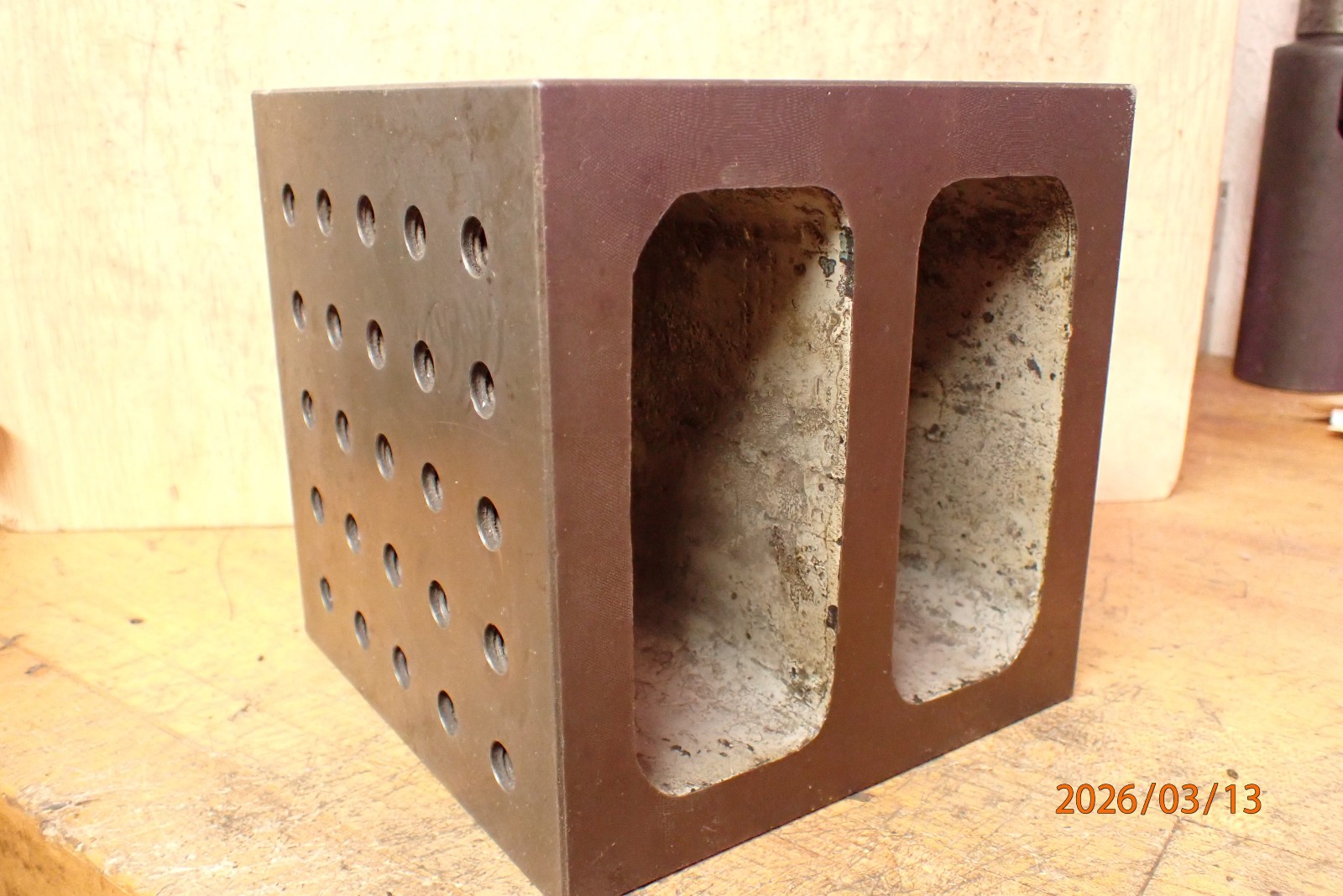 R362 BOX PARALLEL MACHINIST SETUP TOOLING JIG FIXTURE WITH SOME 3/8-16 HOLES