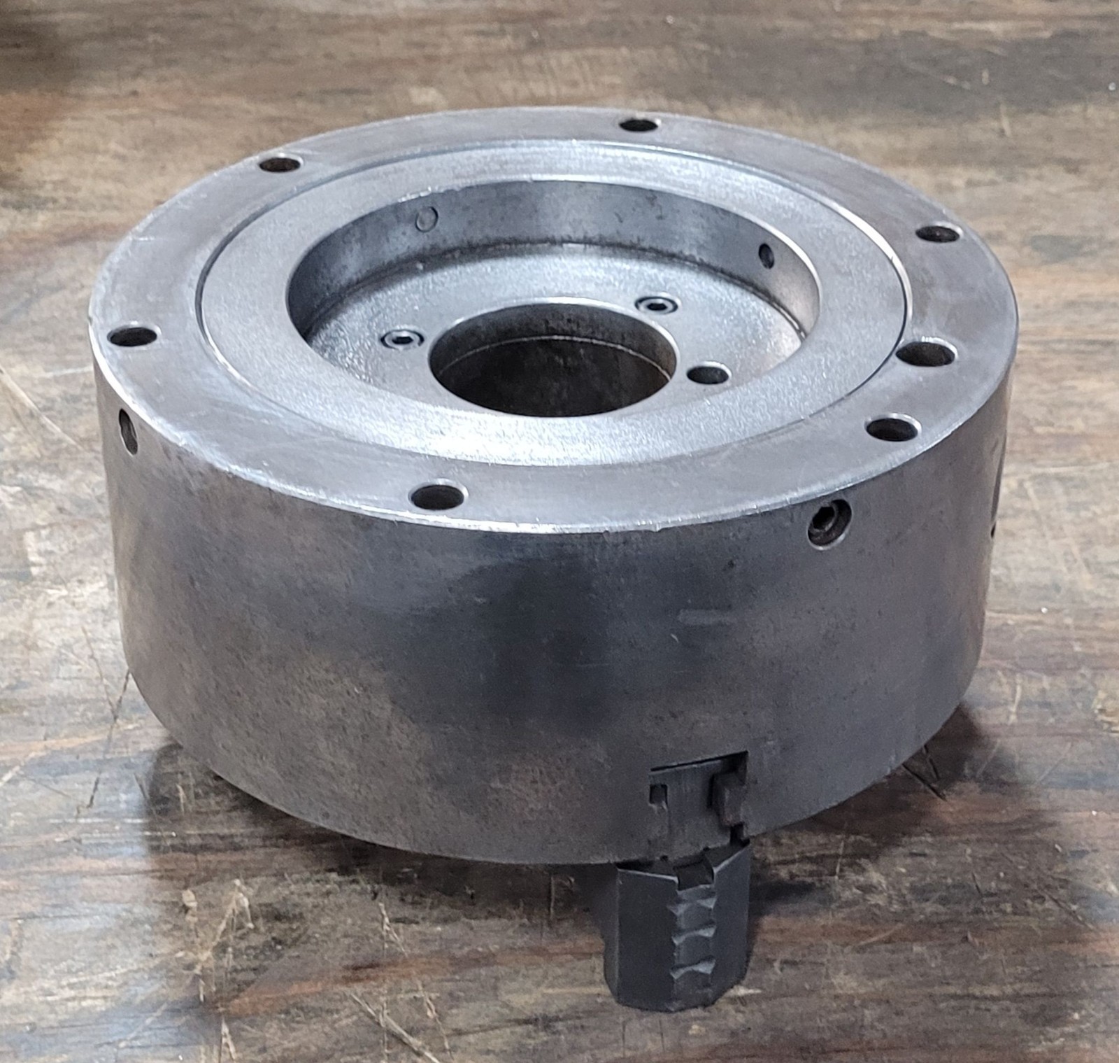 8in Cushman – 3 Jaw Chuck