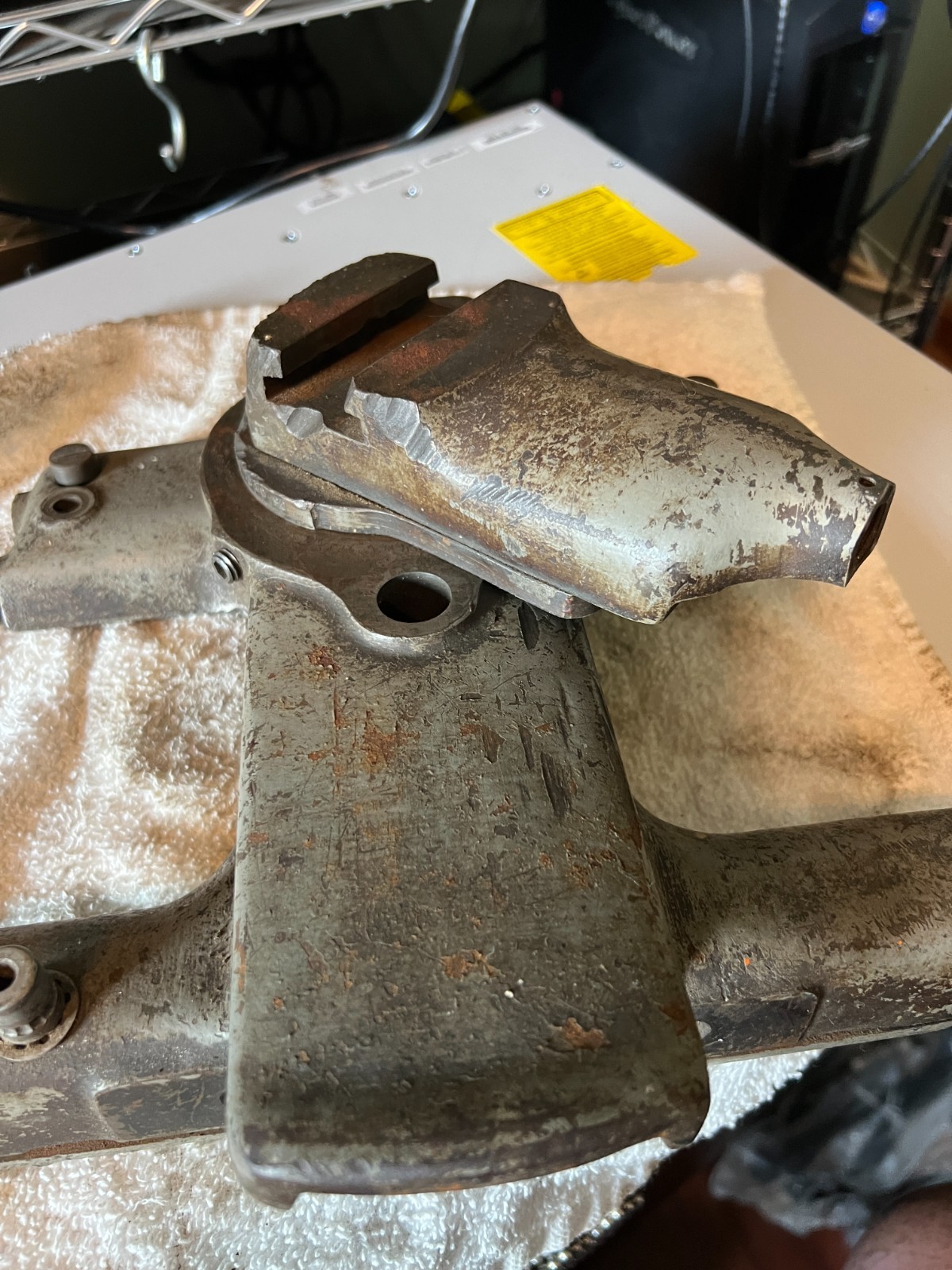 Saddle with Cross slide from South Bend 9″ or 10K Lathe NO Nuts or leadscrews